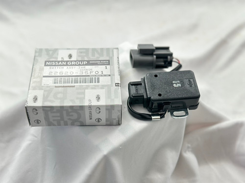 OEM Throttle Position Sensor A22-644 G18 For Nissan 240SX Axxess Sentra – 3-Wire Direct Fit