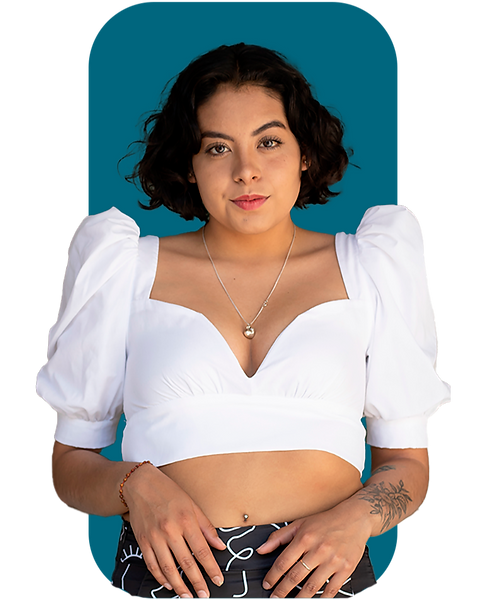 Sheyla fondo azul_edited.png