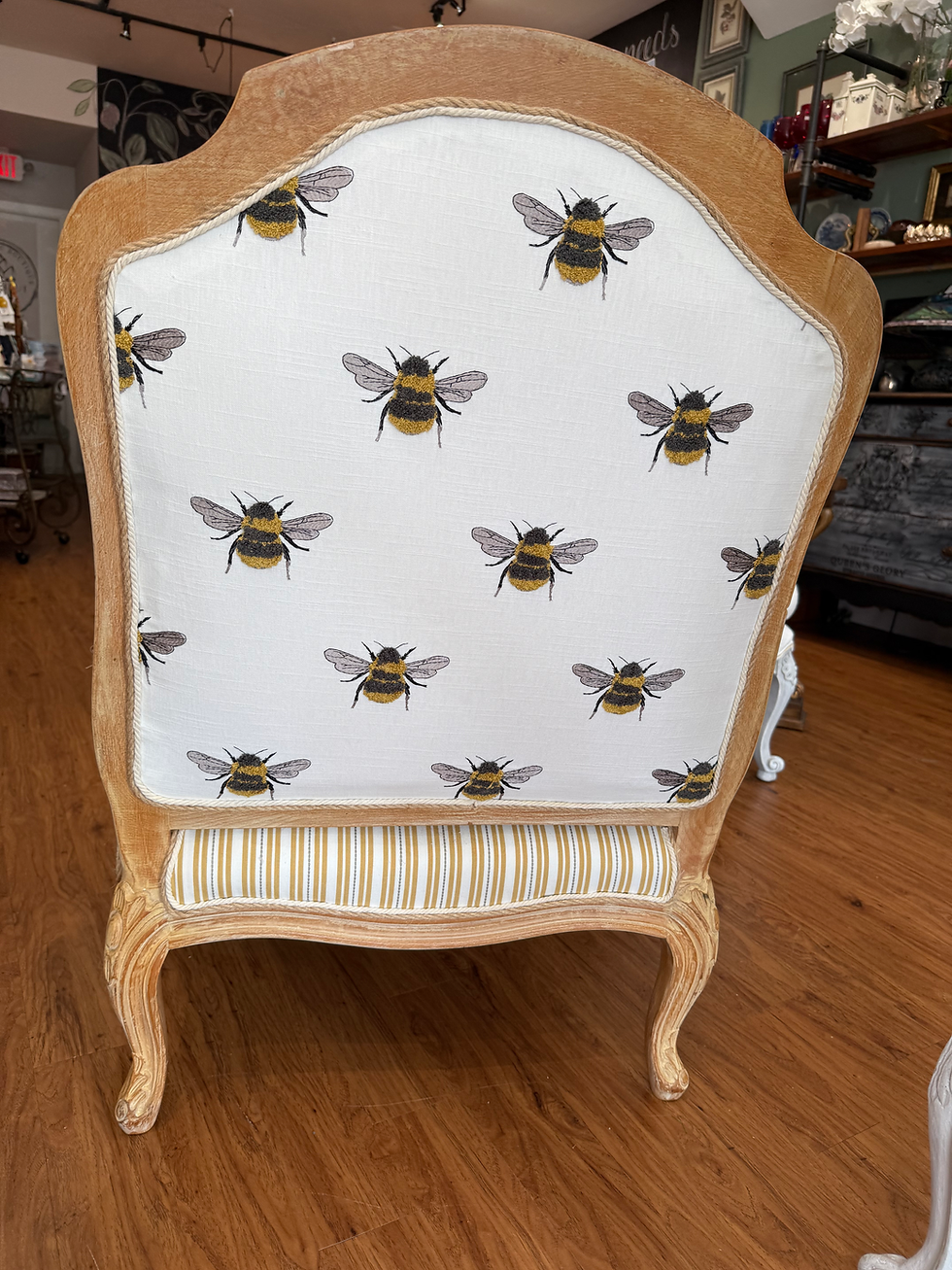 Thumbnail: Bee Chair