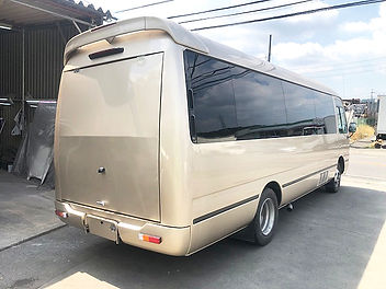 キャンピングカー_跳ね上げ扉_アフター.jpg