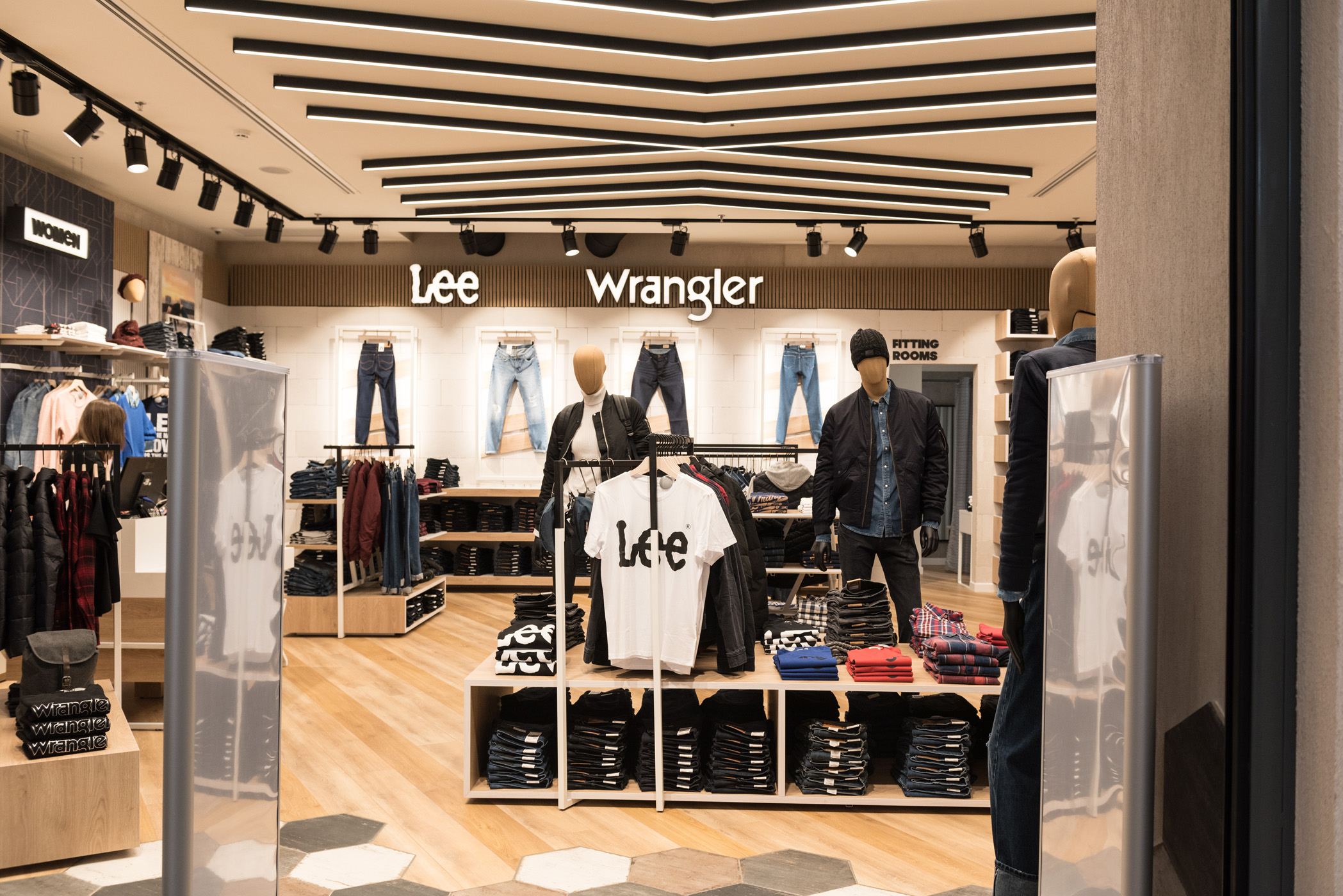 lee & wrangler store