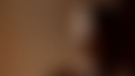 A linguagem silenciosa da elegância feminina: comportamento, presença e leitura social