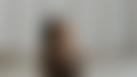 Como ser mais feminina sem parecer artificial: 12 gestos para reconectar com sua presença
