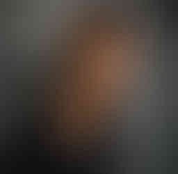 Médio em camadas longas com moldura frontal