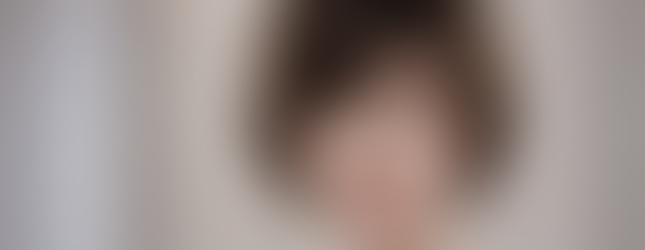 Corte bob com linhas limpas e visual polido.