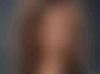 Médio em camadas com base reta e topo leve