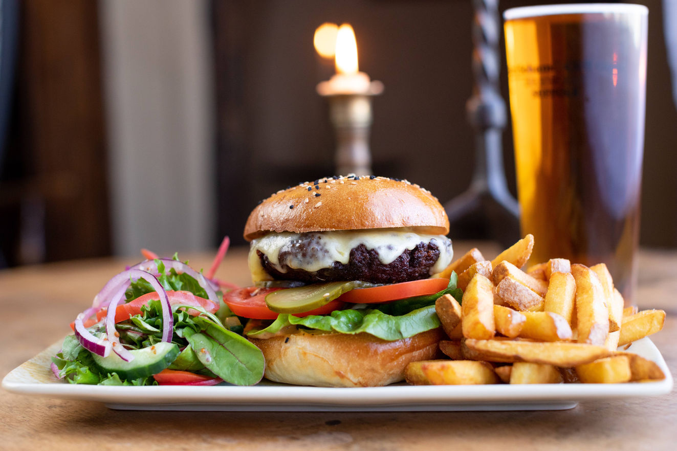 The Lion Hamburger 