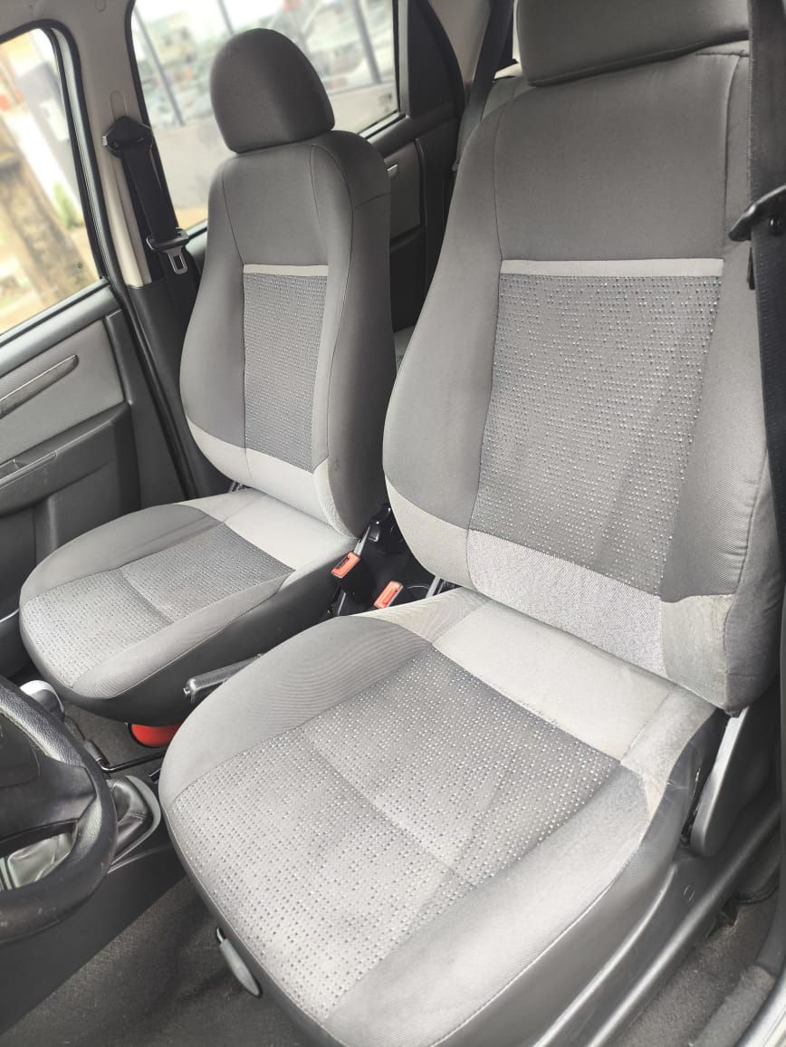 Miniatura: Celta 1.0 LT