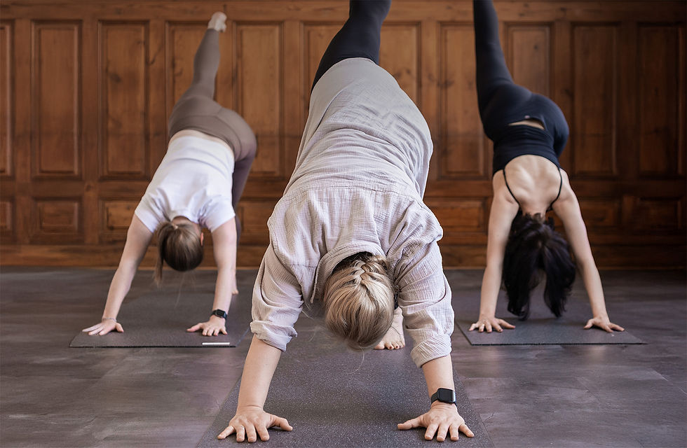BOYO_Yoga_Kurs Slow flow.jpg