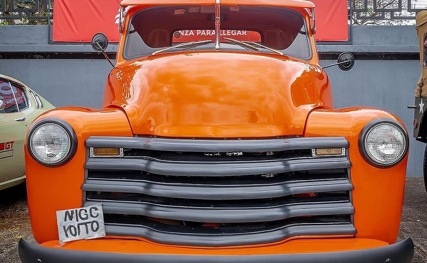 La belleza de los autos clásicos, llenando las carreteras de Costa Rica de antigüedad y un