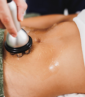 close-up-shoot-unrecognizable-woman-getting-rf-lifting-treatment-abdomen-beauty-salon.jpg