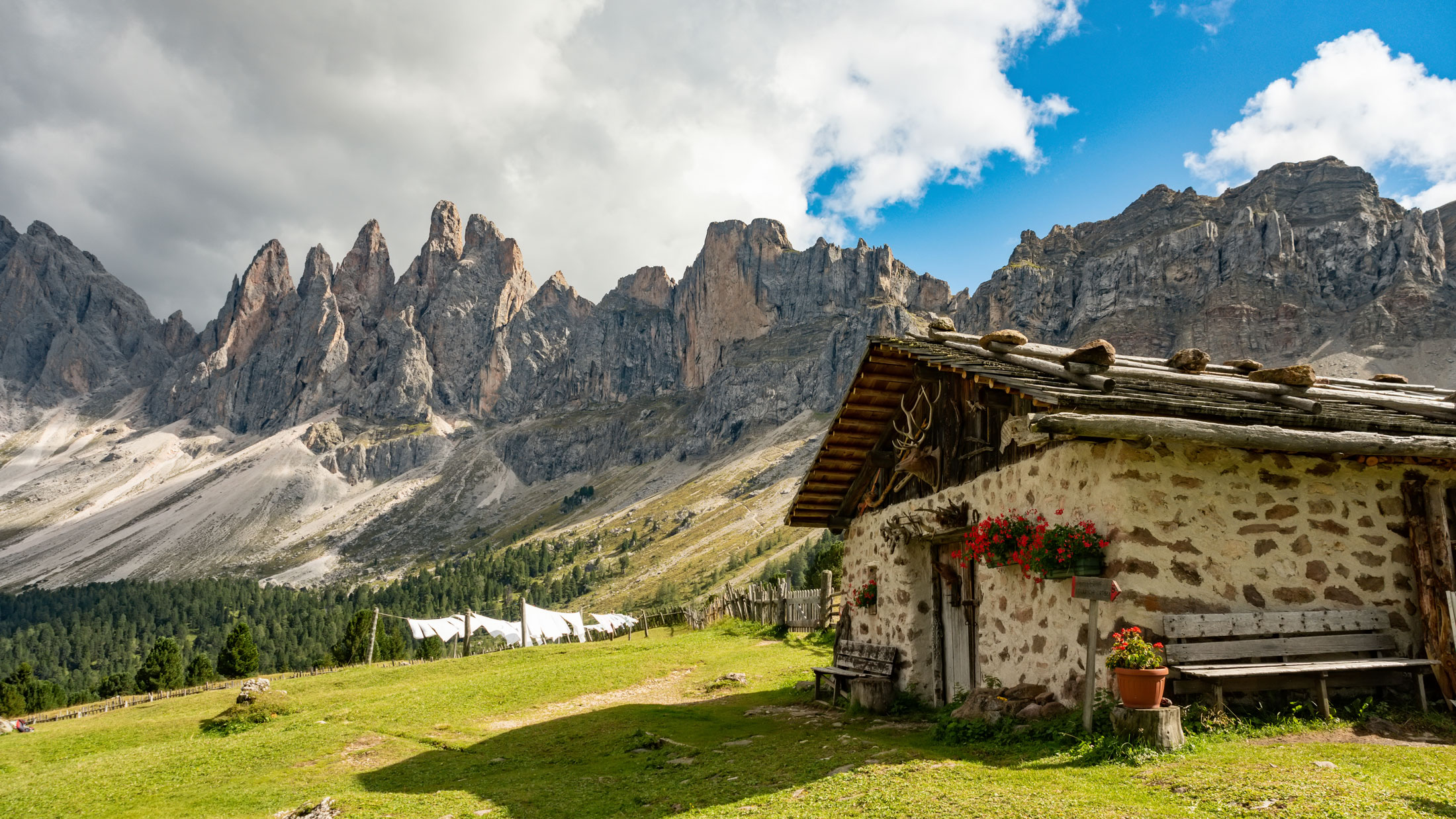 Dolorama Trail Self Guided