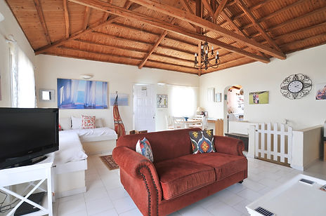 Sitting room of villa Eirene, Alonissos