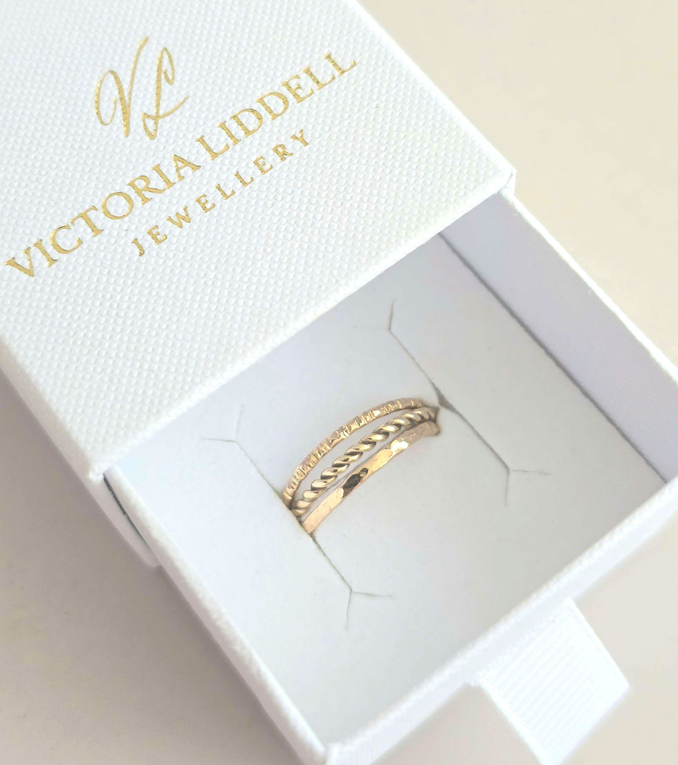 Thumbnail: 9ct Gold Twisted ring