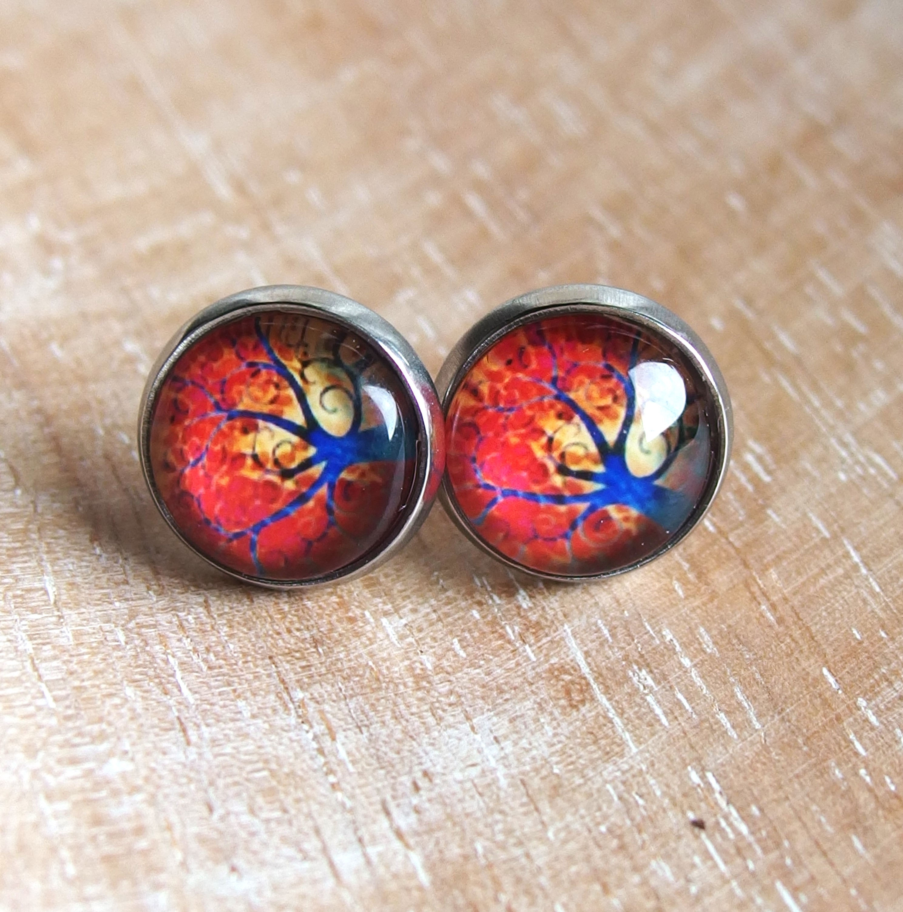 Ohrstecker Edelstahl mit Bild von Lebensbaum Rot hinter Glas, Fassung 11mm (Sternchenlieb)