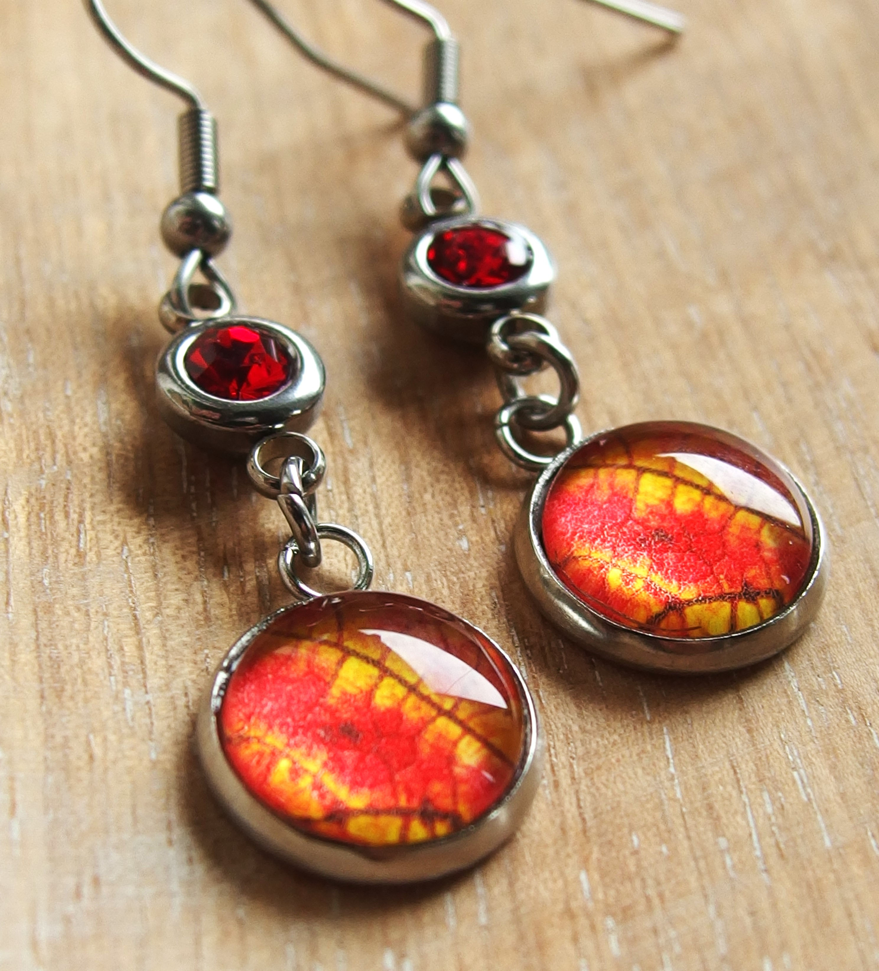 Ohrringe Bild 10mm hängend Blatt Rot