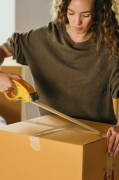 pexels-ketut-subiyanto-4247770 (1)_edite