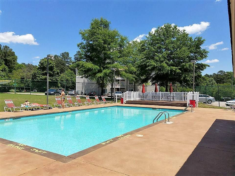 Maison NC Furnished Apartment Rentals