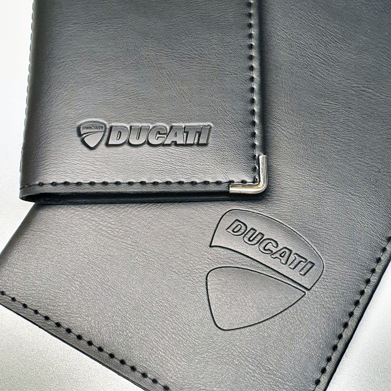 Ducati Kit Porta Manual / Porta Docs Couro Eco