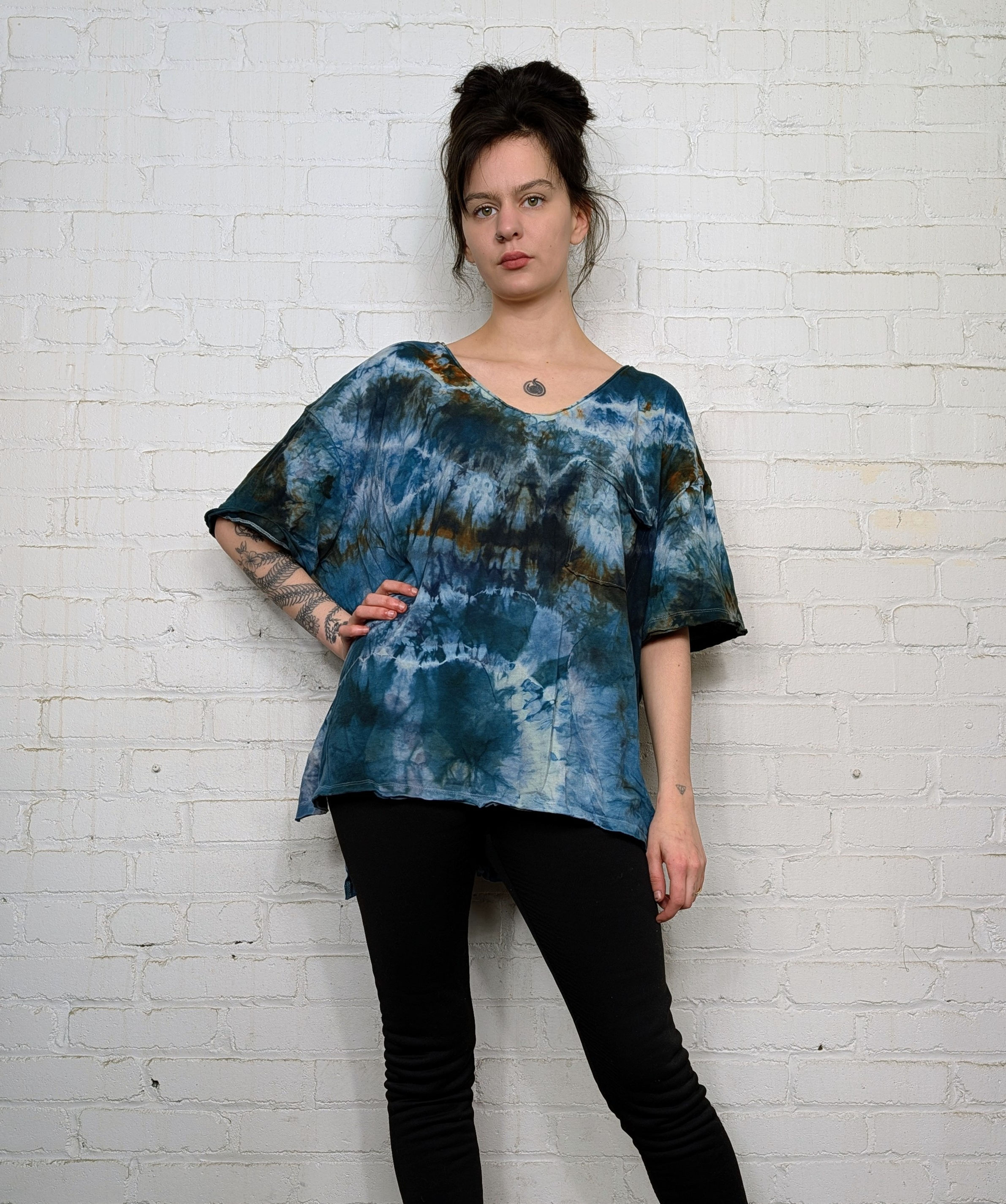 Medium Lightweight Cotton Boxy Tee w/pocket