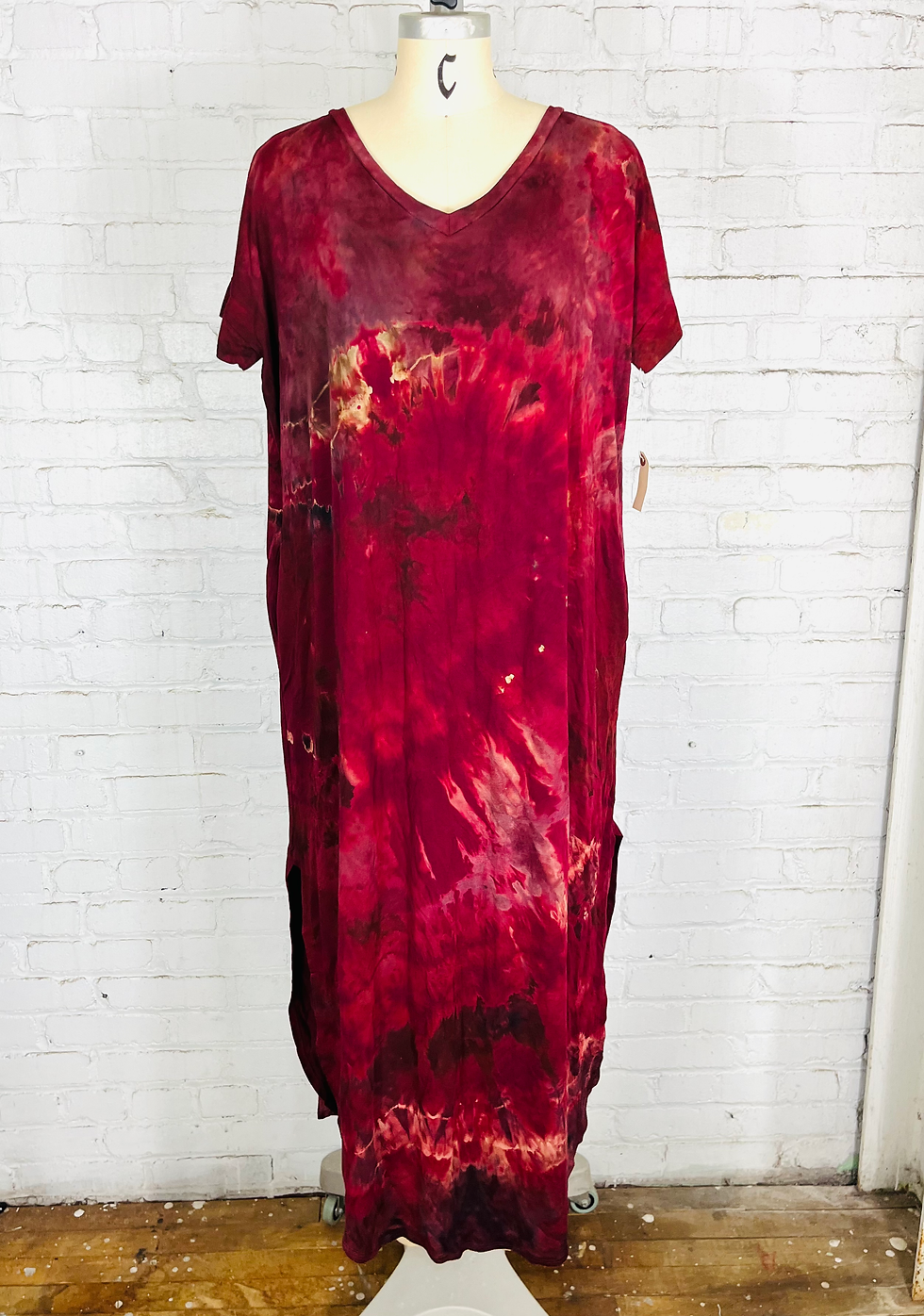 Thumbnail: Large Maxi Dress w/pockets ( Fits 12-14)