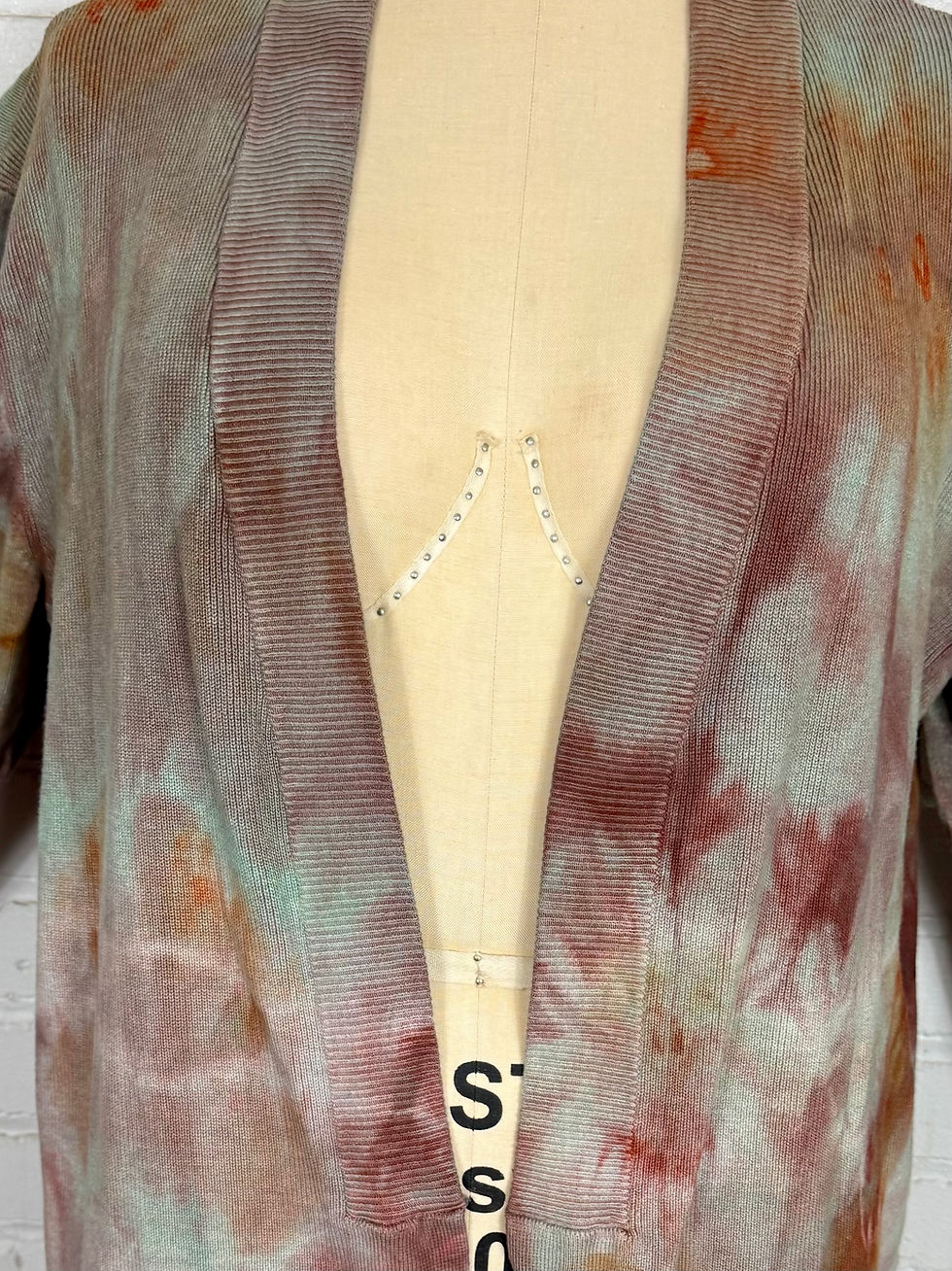 Thumbnail: One Size fits S-XL Rough & Tumble VTG Hand‑Dyed Sweater‑Knit Cardigan