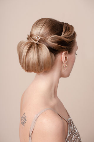 GLAMOUROUS / HAIR ROOM BY ELO