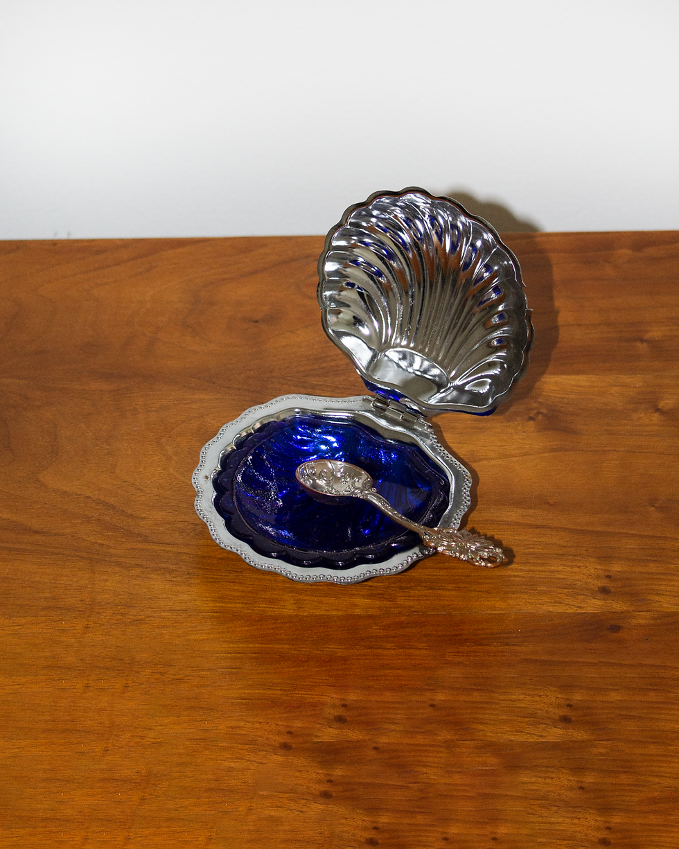 Vintage Shell Shaped Butter Dish 1970's