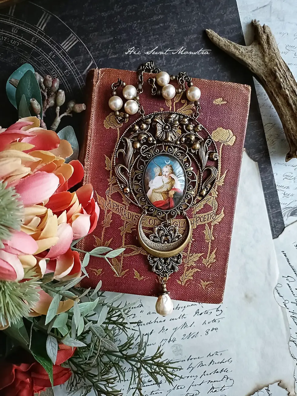 Miniatura: Luna