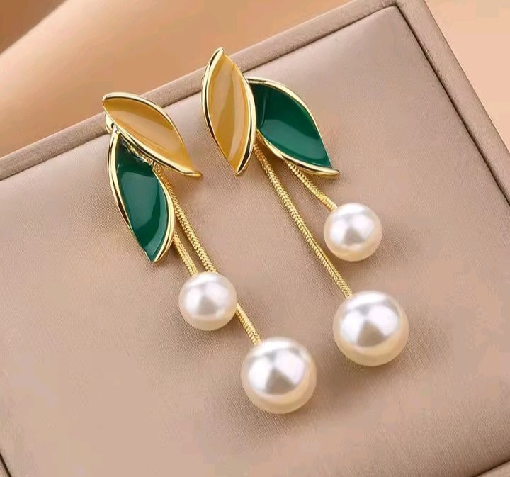 Green and Gold Earrings 