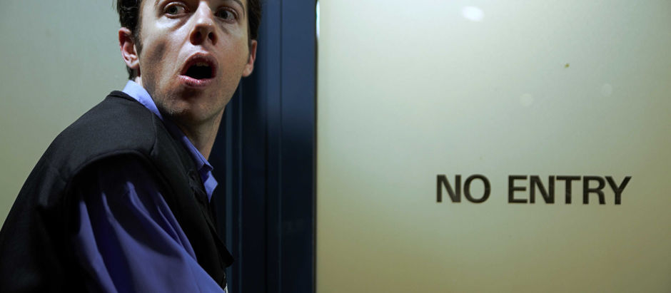 Robin Nicolle Talks About "Honest Police" 