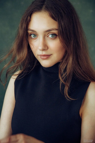 Полина Лоран, 20 лет