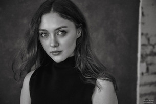 Полина Лоран, 20 лет