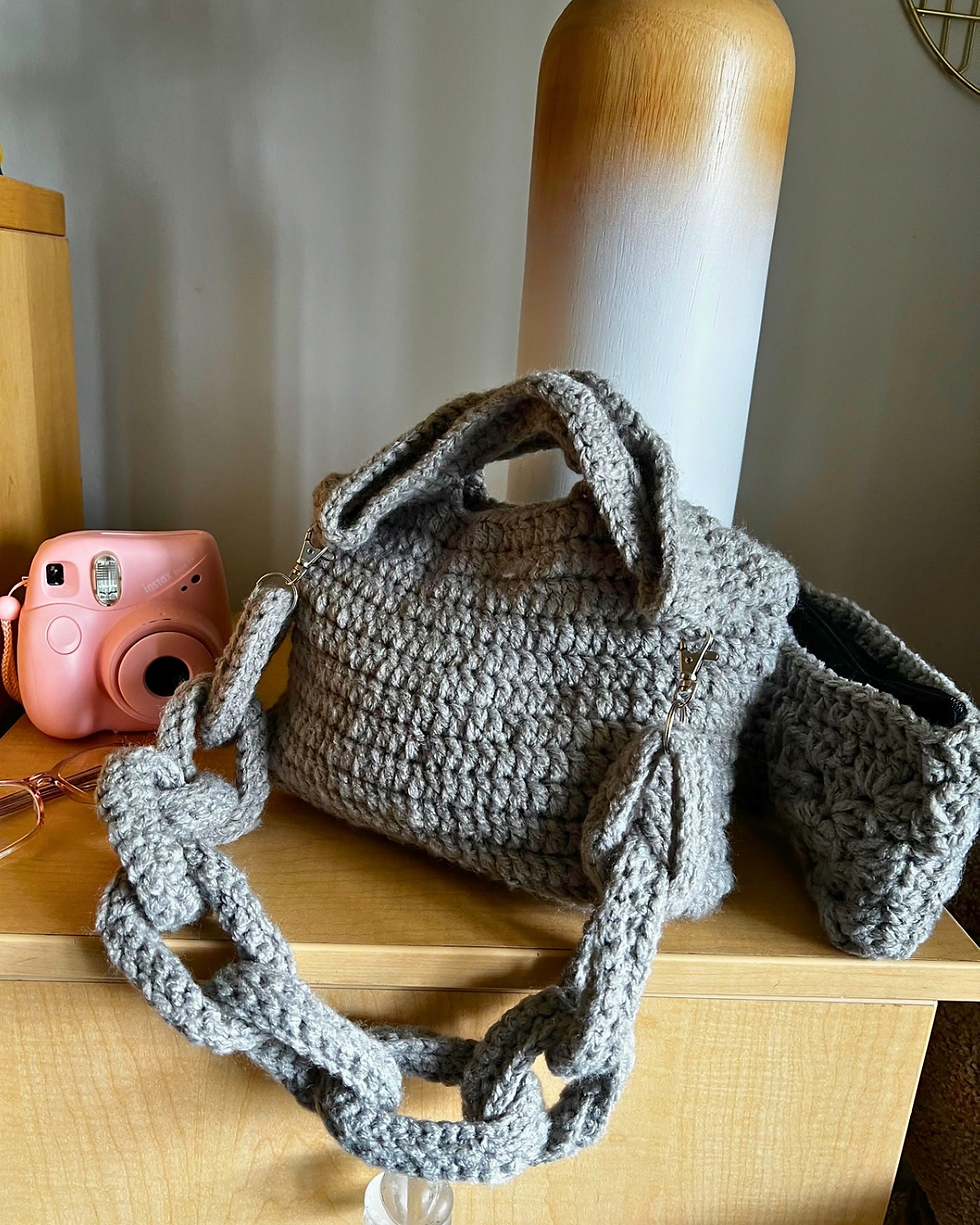Thumbnail: The Everyday Aunt - Crossbody