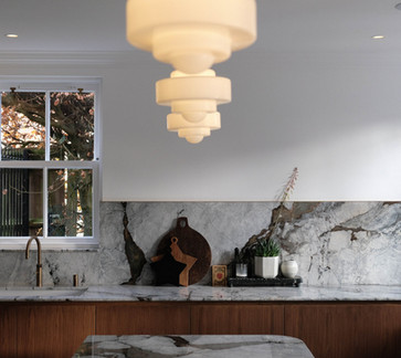 Mid-stain - Slab & reeded oak - Brasilia Grey marble - Armac martin Dougan