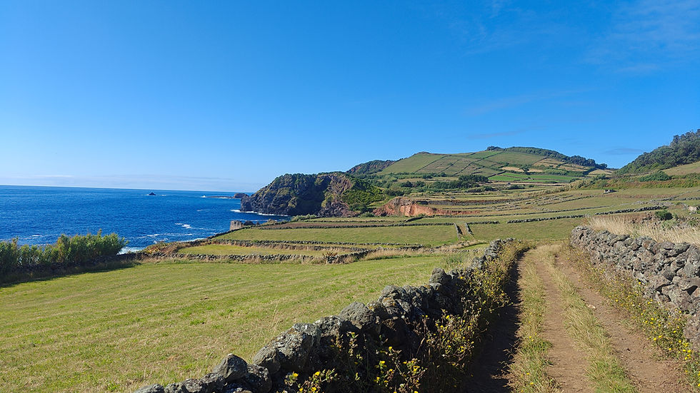 Fortes de Sao Sebastiao trail - The Best Hiking Trails in Terceira, Azores