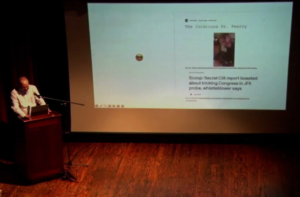 Pearcy shows a screen shot of my blog post.