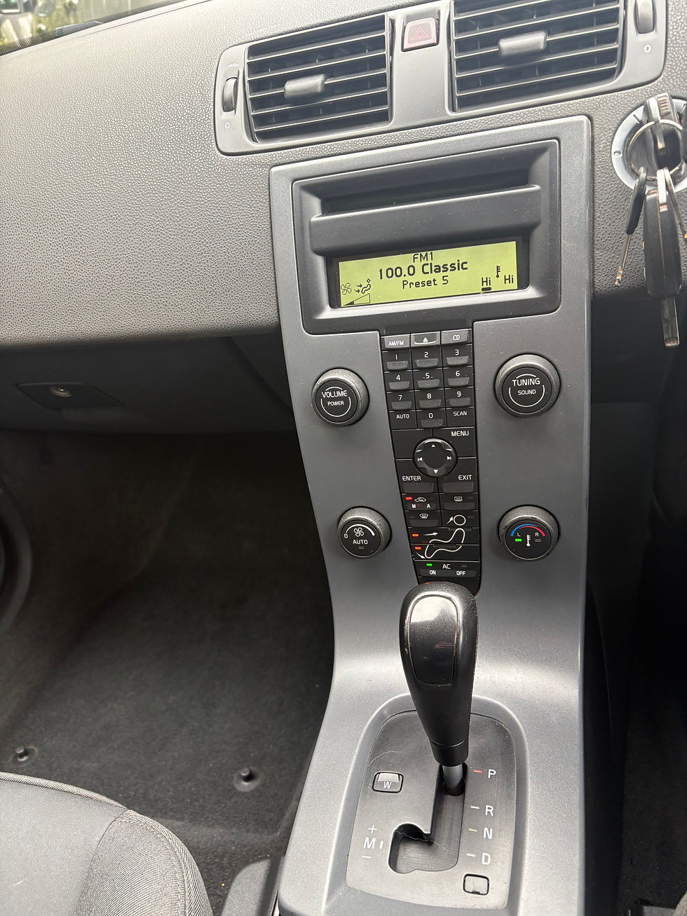 Thumbnail: Volvo V50S 2.4s geartronic estate car 