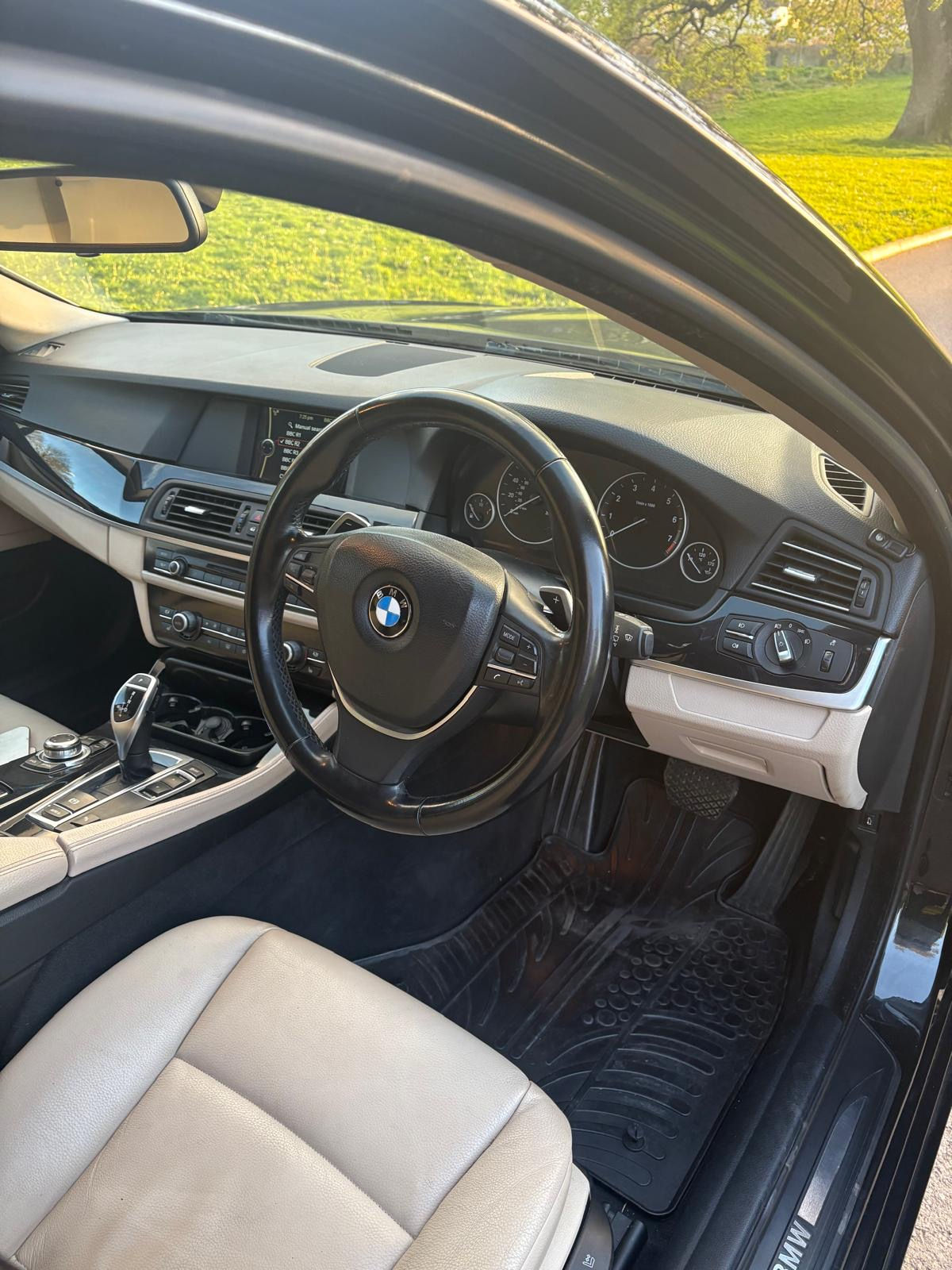 BMW 5 series 3.0 523i SE touring steptronic euro