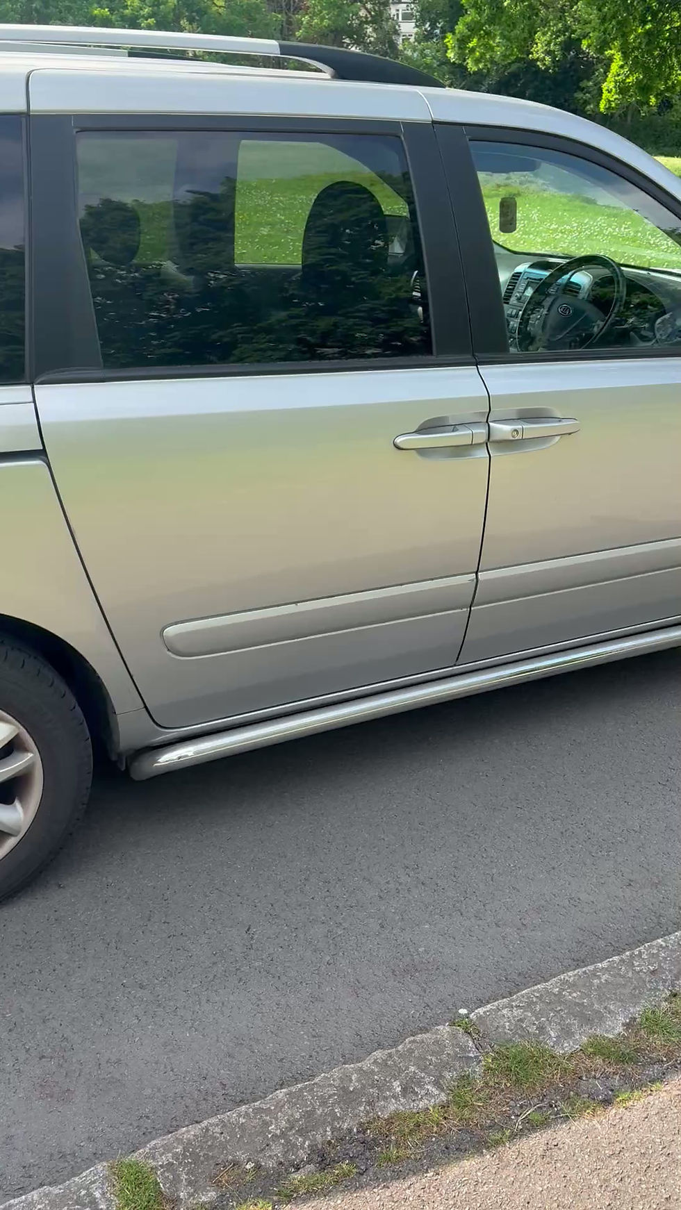 Thumbnail: Kia Sedona 2.2 CRDi3 MPV