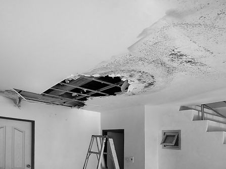 Water Leak. Water leaks down the rooftop floor_edited.jpg
