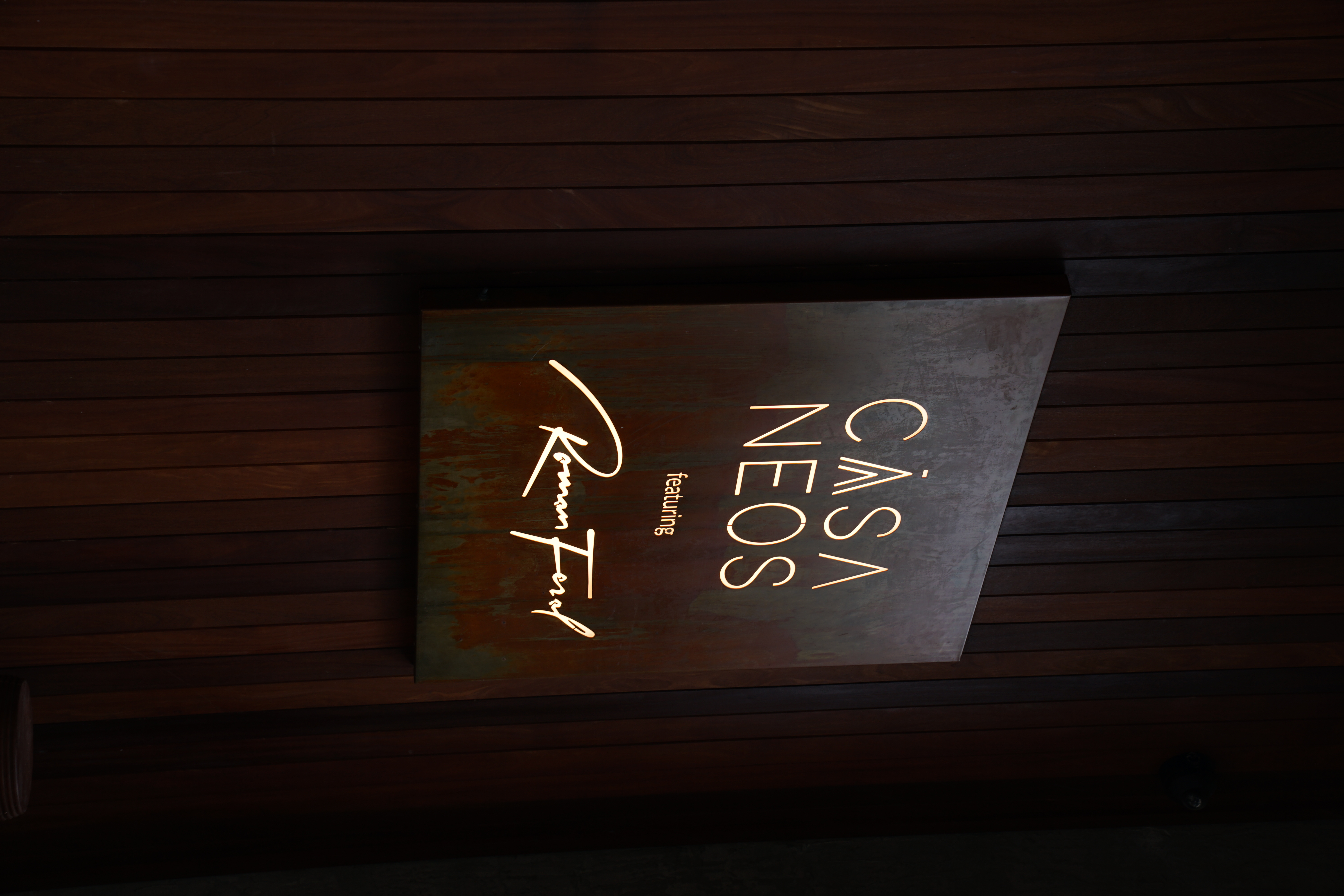 Casa Neos