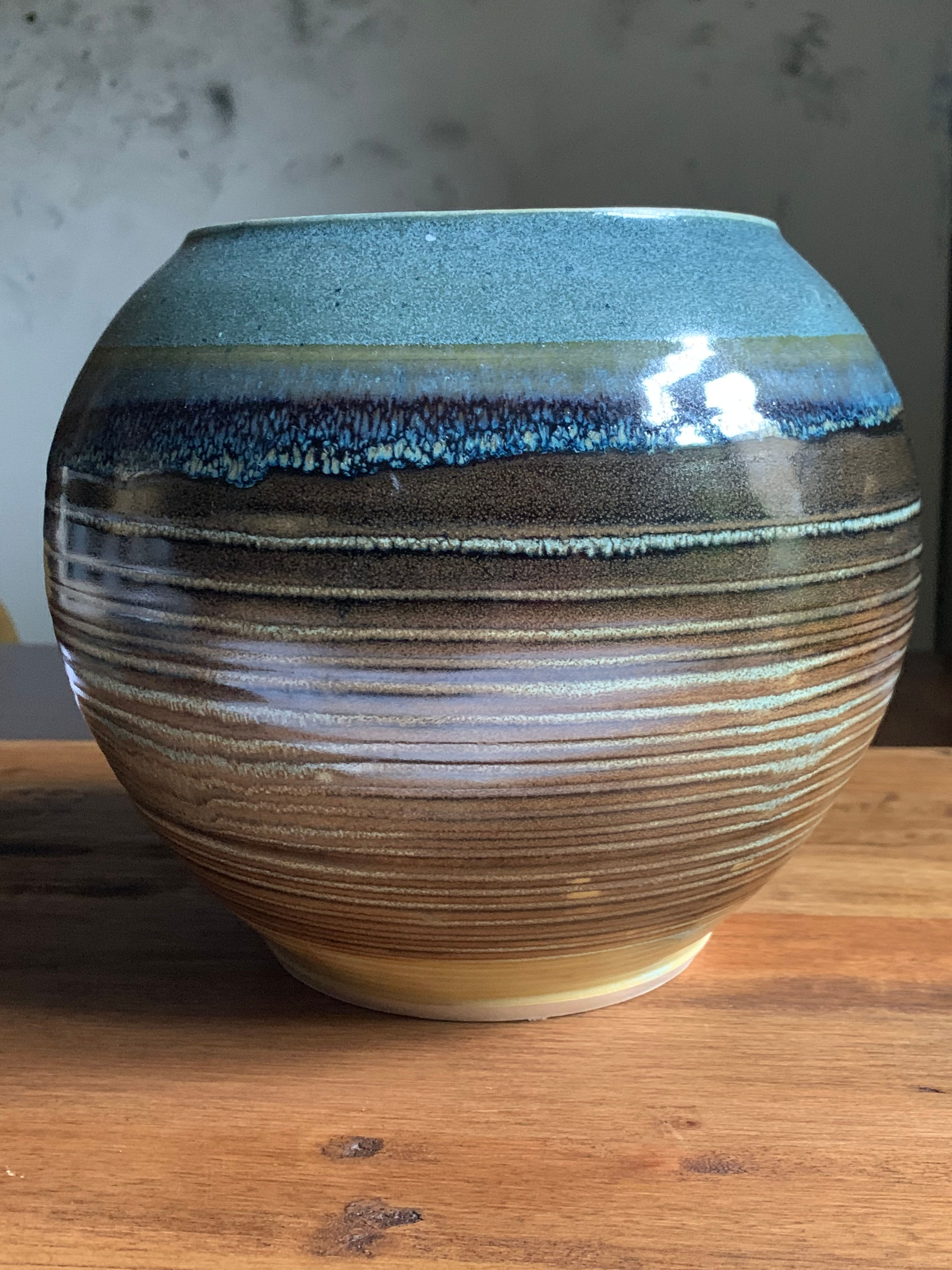 Moon Jar Medium Brown Stoneware - Hand thrown on the Wheel