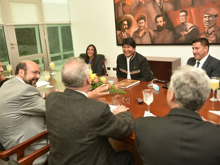 Aguardan que acuerdos entre Bolivia e India garanticen transferencia de tecnología para la salud