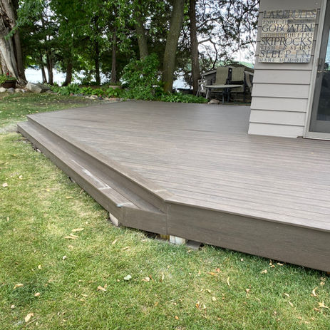 Floating Deck