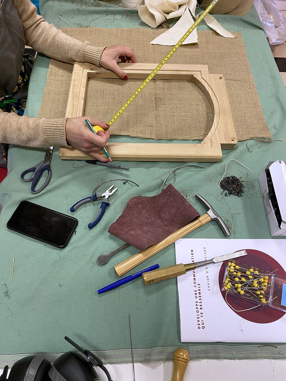 Outils de tapissier débutant