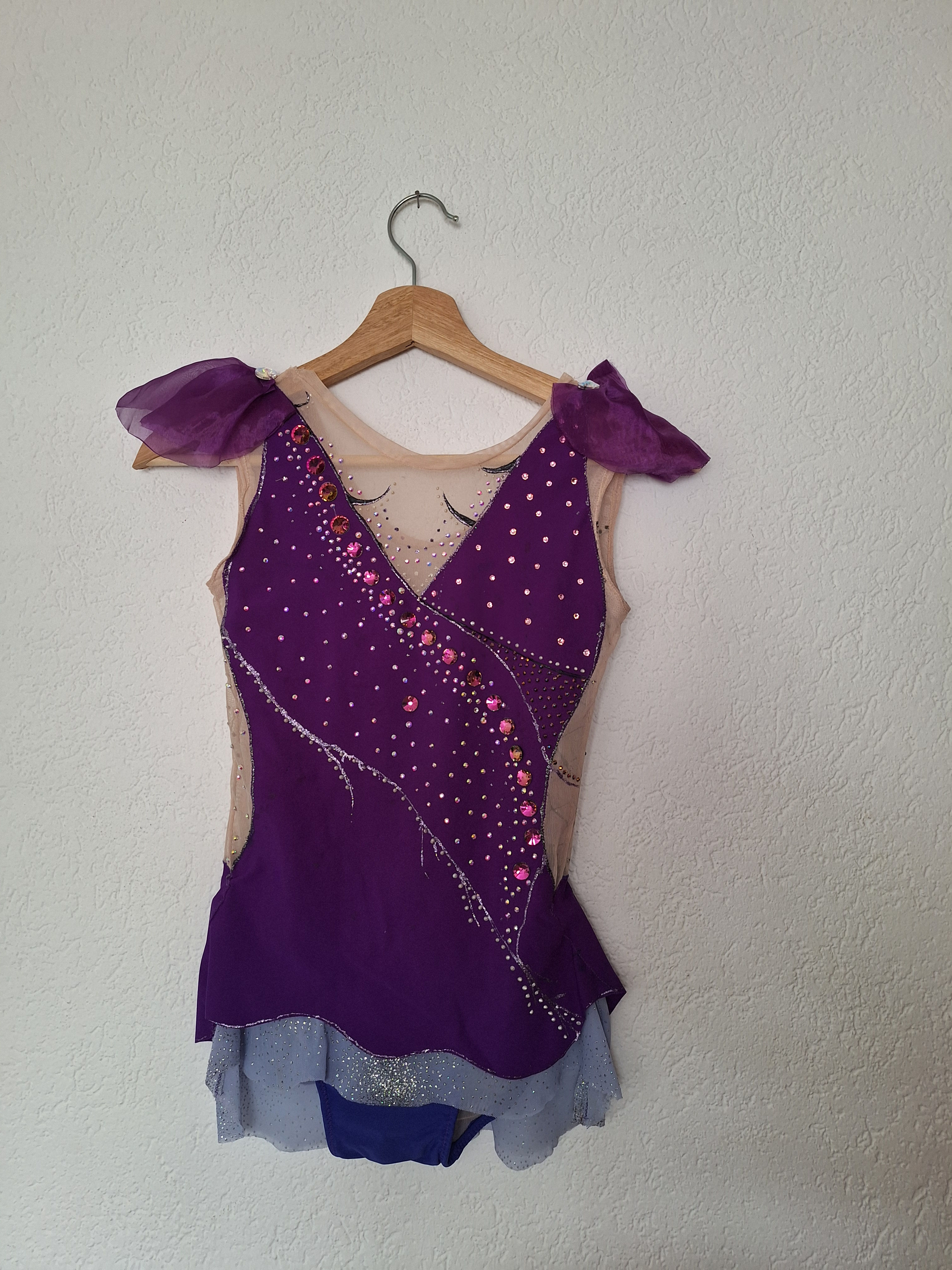 Robe de competition violette 8ans