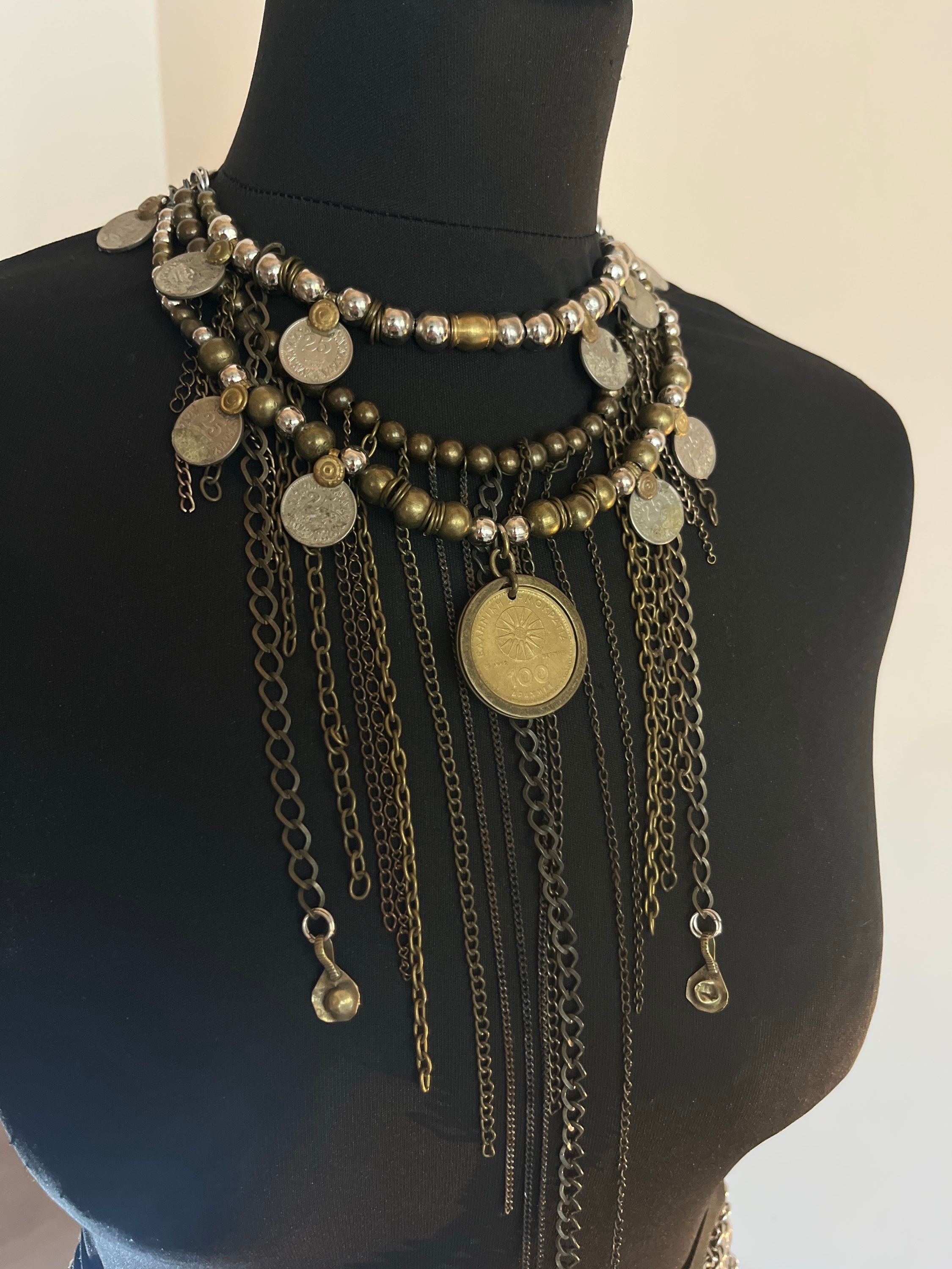 Dripping Chains