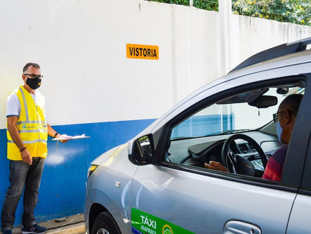 SMTT utiliza agendamento para evitar aglomeração em recadastro de transporte público