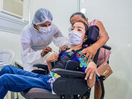 Arapiraca começa a vacinar crianças com comorbidades e deficiência permanente na quarta-feira, 26